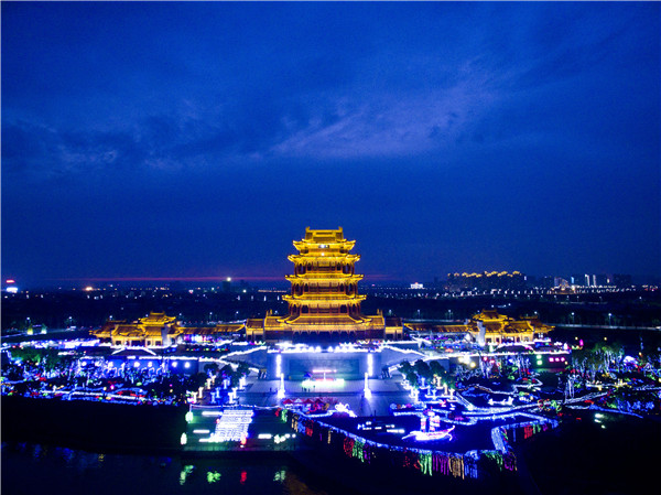 杰靈臺、鳳音廣場.jpg